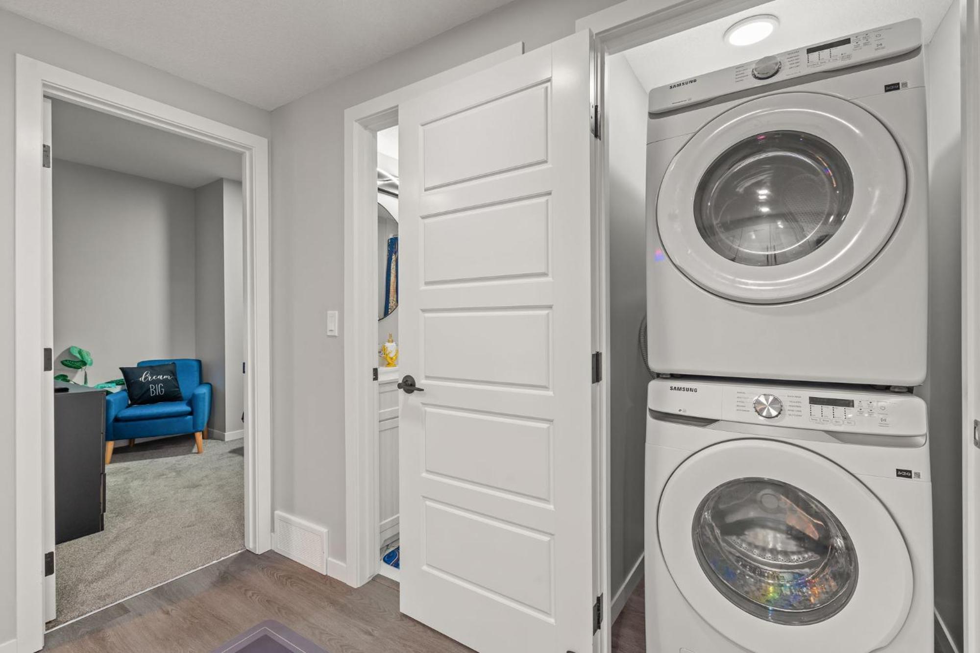 Meriweather - Calgary Breathtaking 1-Bedroom Apartment Екстер'єр фото